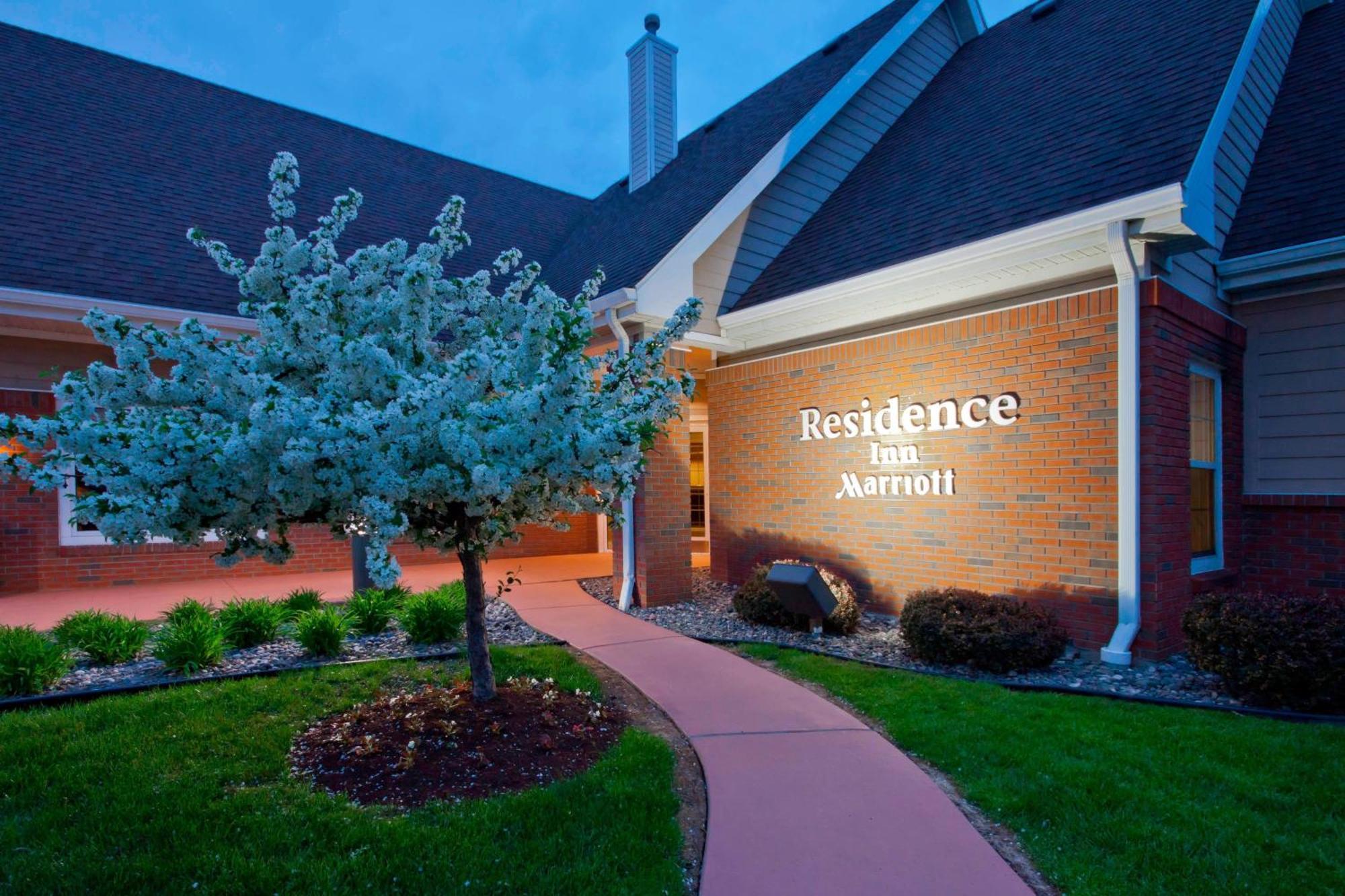 Residence Inn By Marriott Buffalo Galleria Mall Cheektowaga Exteriér fotografie